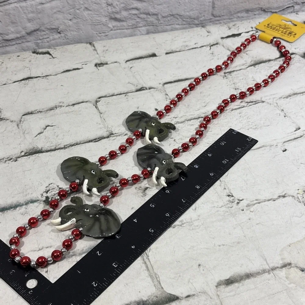 Toomeys Authentic Mardi Gras Party Beads Figural Elephant Beads‎ Red Silver New